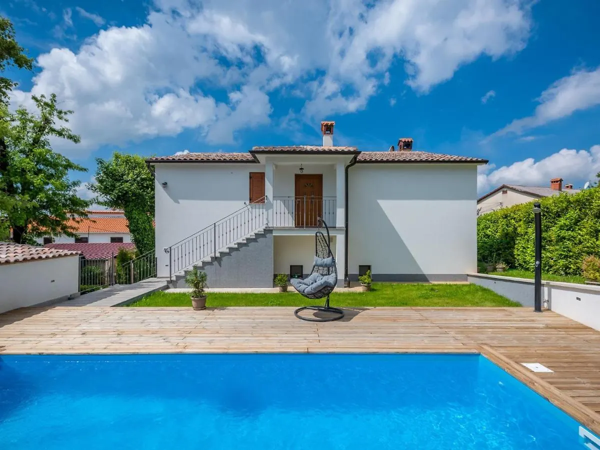 Modern Holiday Home With Pool In Pazin Lindar Croatia