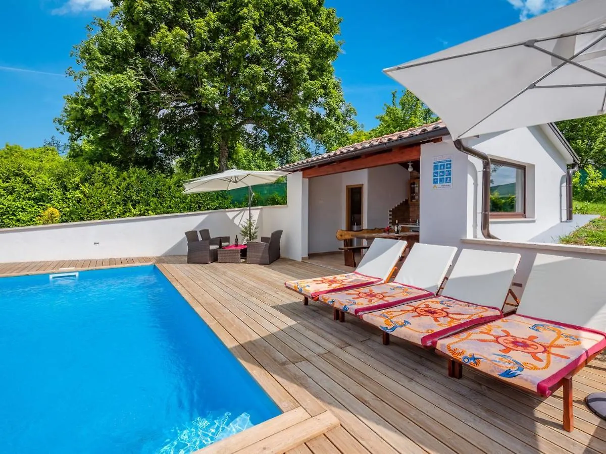 Modern Holiday Home With Pool In Pazin Lindar Croatia